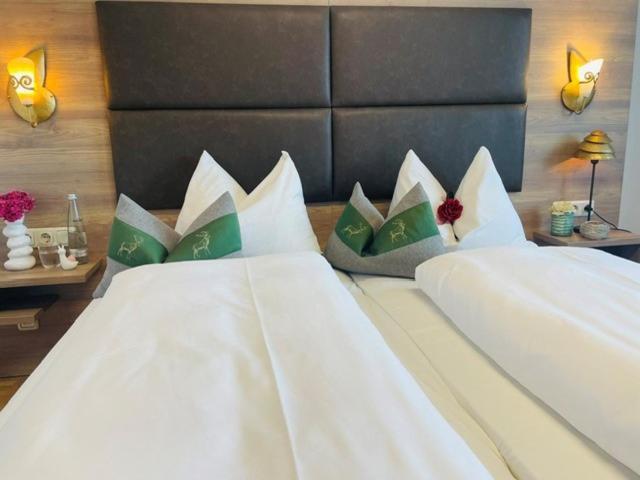 Hotel Burgwirt Deggendorf Buitenkant foto