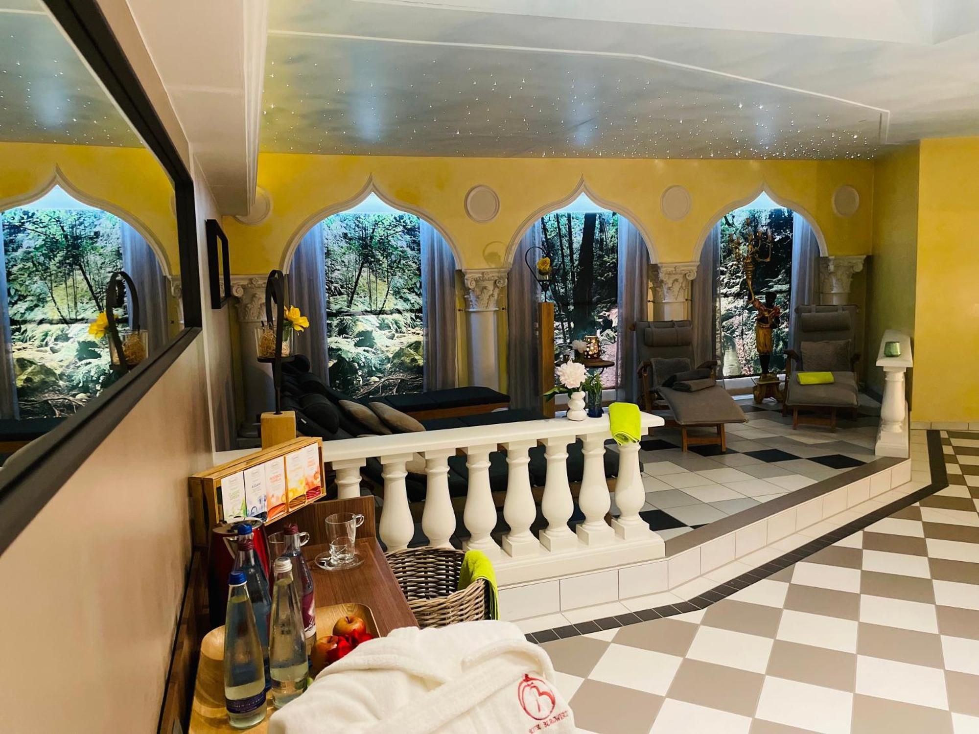 Hotel Burgwirt Deggendorf Buitenkant foto